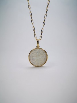 Collier Croix de St Benoît...