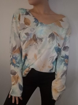 Pull fleuri Véronique